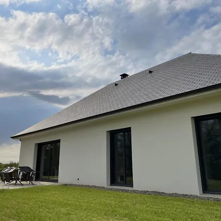 Maison Neuve Face Aux Pyrenees Loucrup