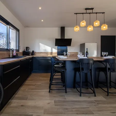 Дом отдыха Maison Neuve Face Aux Pyrenees