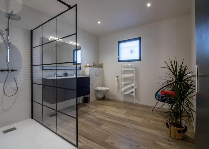 Prázdninový dům Maison Neuve Face Aux Pyrenees Loucrup